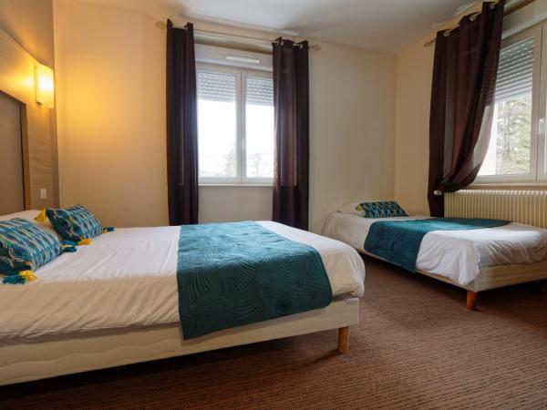 Hotel Restaurant L Echo du Lac : photo 8 de la chambre chambre triple (pas d’accès ascenseur)