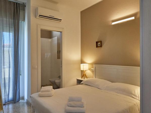 Hotel Spring : photo 4 de la chambre chambre double ou lits jumeaux avec balcon