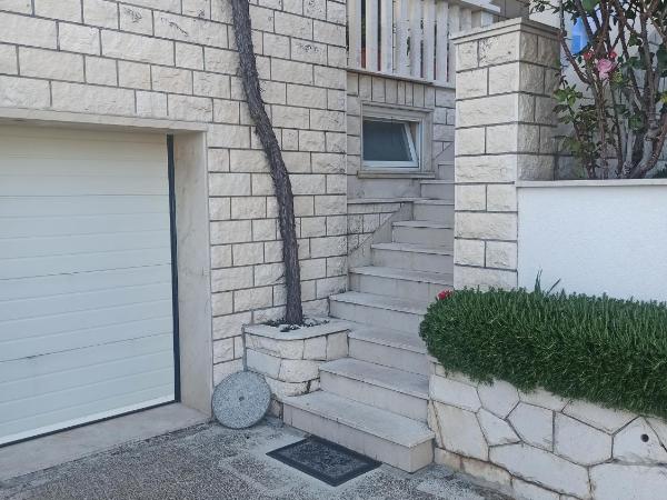 Peric Rooms Dubrovnik : photo 9 de la chambre chambre double ou lits jumeaux - vue partielle sur mer