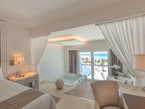 Le Blanc Spa Resort Cancun Adults Only All-Inclusive : photo 2 de la chambre royale honeymoon suite oceanfront - king size bed