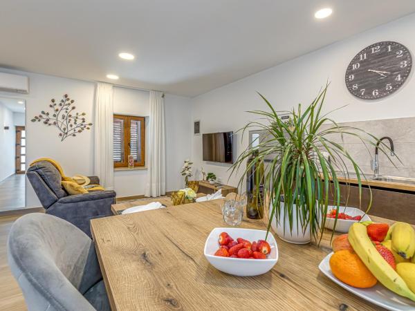 Apartment Nilda II : photo 6 de la chambre appartement