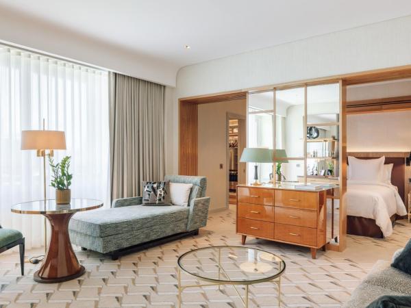 Four Seasons Hotel Ritz Lisbon : photo 1 de la chambre suite lit king-size junior four seasons