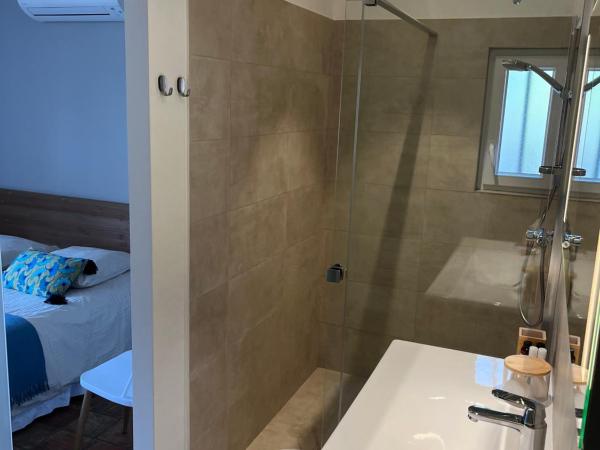 Villa Made : photo 4 de la chambre chambre double standard - vue sur jardin