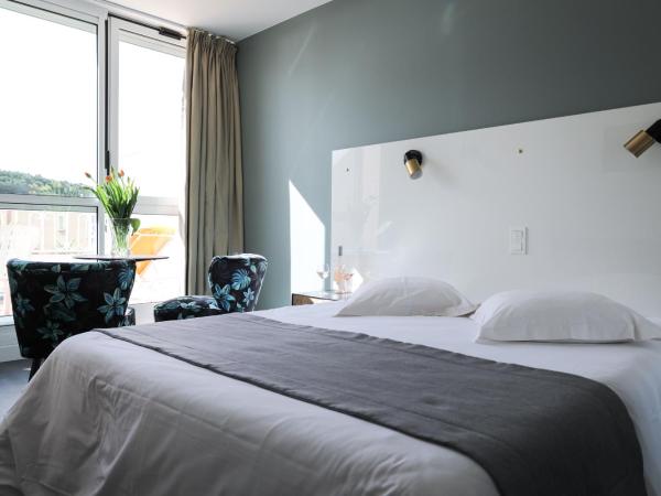 Les Alcyons : photo 6 de la chambre chambre double avec vue sur mer - 1er étage