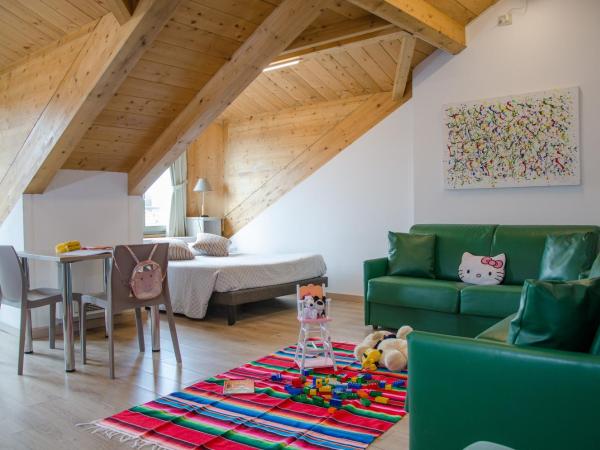 Turin Sweet Home : photo 6 de la chambre studio familial