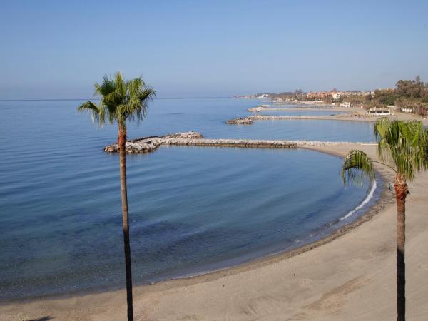 B51 Executive Flats Marbella : photo 2 de la chambre appartement 3 chambres de luxe avec vue sur mer