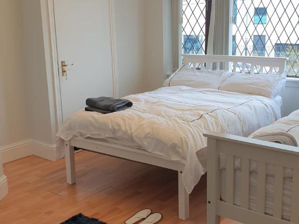 Dublin Airport Lodge : photo 8 de la chambre chambre familiale