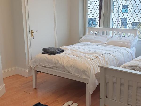 Dublin Airport Lodge : photo 4 de la chambre chambre familiale