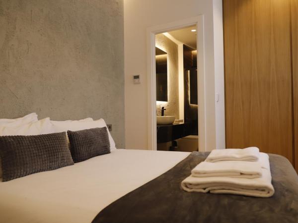 MEDINA HOMES PUENTE ROMANO : photo 5 de la chambre appartement supérieur