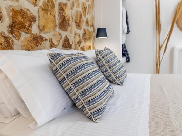 Krina Mare Boutique Hotel : photo 4 de la chambre suite lit king-size - vue sur mer