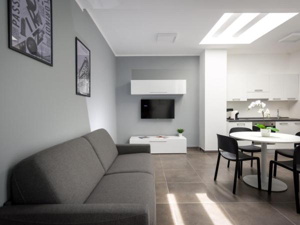 TURINHOMETOWN Residence Apartments : photo 2 de la chambre appartement avec terrasse