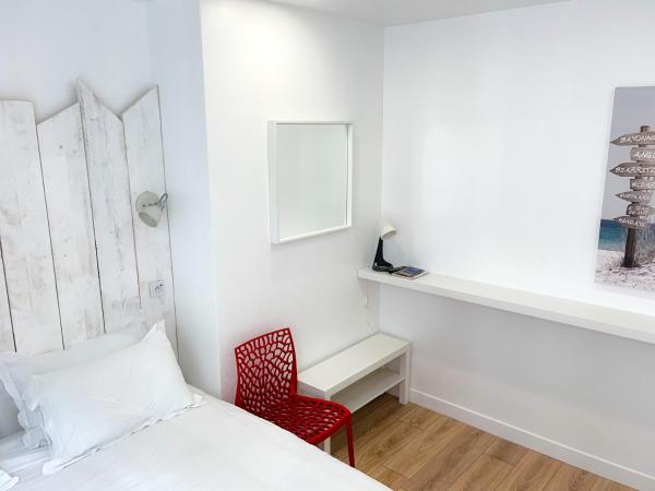 Maison d'hôtes City Break MIRADOUR : photo 7 de la chambre chambre triple