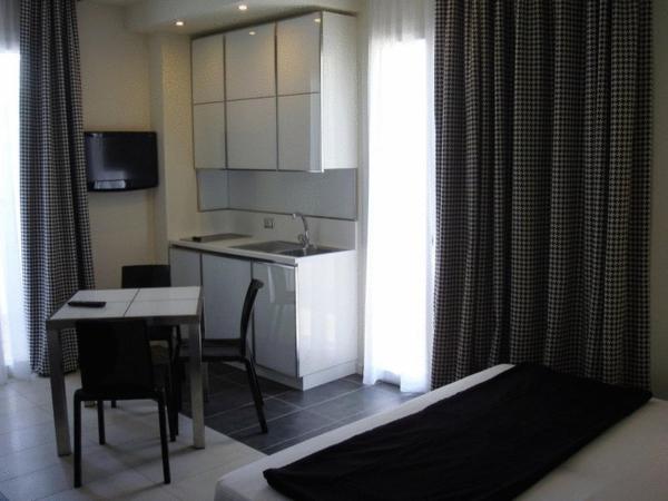 Atmosphere Suite Hotel : photo 2 de la chambre appartement