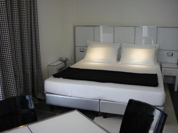 Atmosphere Suite Hotel : photo 4 de la chambre suite junior avec balcon (2 adultes)