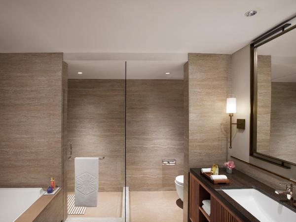 Taj City Centre New Town, Kolkata : photo 3 de la chambre taj club suite with one way airport transfer, evening cocktail, 2pcs of ironing non-cumulative basis