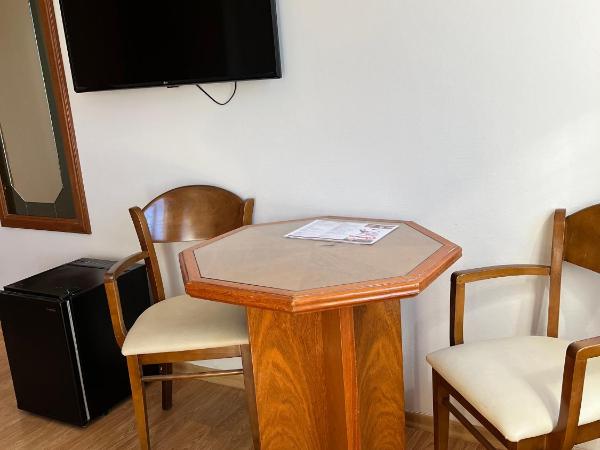 Bristol Hotel : photo 5 de la chambre chambre supérieure - vue sur ville