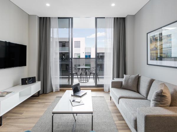 Meriton Suites Coward Street, Mascot : photo 9 de la chambre suite 1 chambre lit king-size deluxe