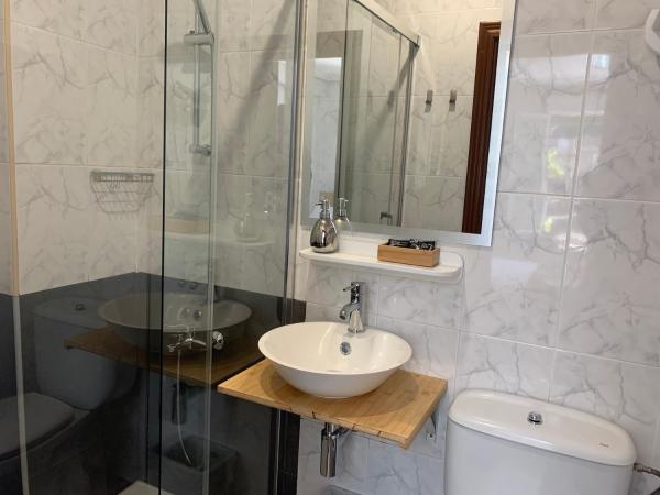 Pensión Amara : photo 9 de la chambre chambre triple