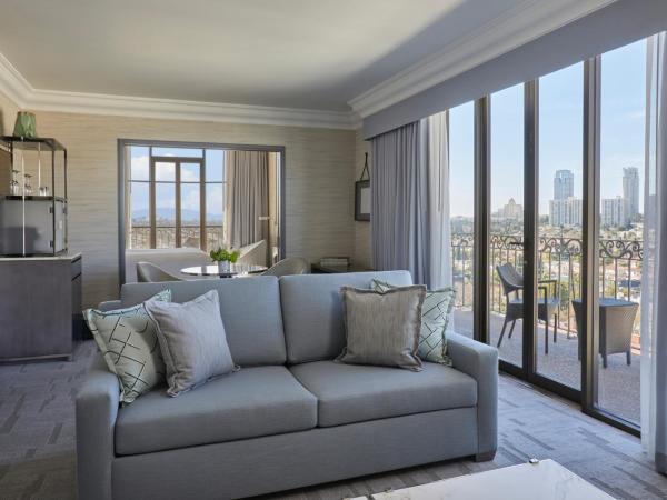 Beverly Wilshire, A Four Seasons Hotel : photo 8 de la chambre suite d’angle lit king-size