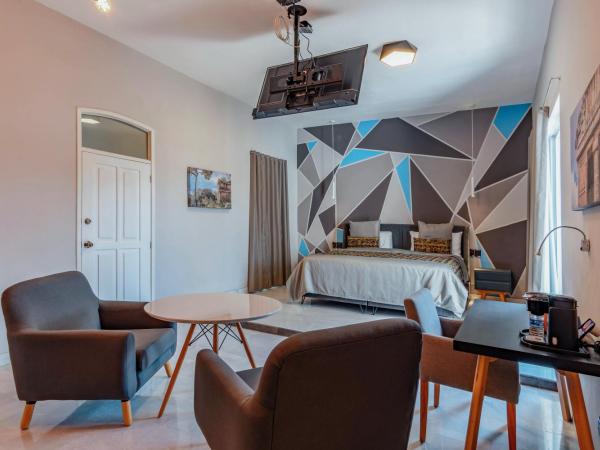 Chanpaal Hotel Boutique - Only Adults : photo 6 de la chambre suite deluxe avec baignoire spa