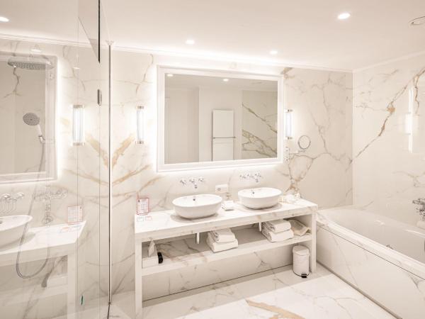 De Tuilerieën - Small Luxury Hotels of the World : photo 5 de la chambre suite