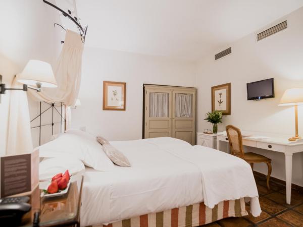 Palacio De Los Navas : photo 1 de la chambre chambre double ou lits jumeaux avec lit d'appoint