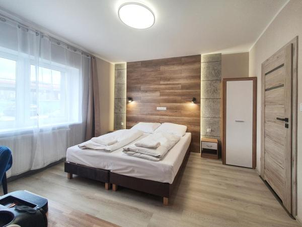 Kamienica Morska Gdynia : photo 2 de la chambre chambre double supérieure