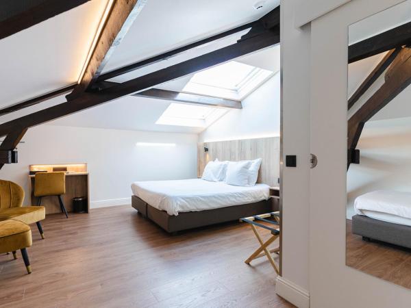 Golden Tree Hotel : photo 1 de la chambre chambre triple