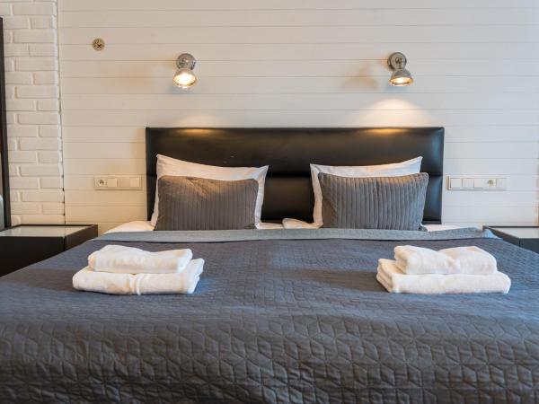 Trybunalska : photo 3 de la chambre chambre double ou lits jumeaux supérieure avec vue sur ville