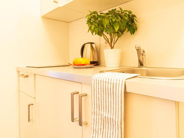 Hotel Klimt : photo 8 de la chambre chambre familiale avec cuisine