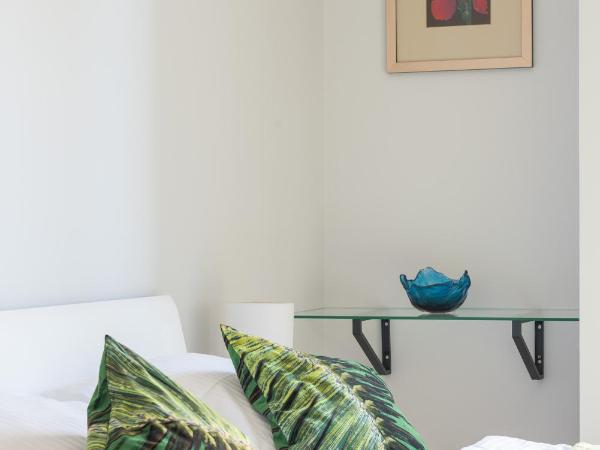 Villa Balladyna : photo 4 de la chambre chambre double avec salle de bains privative