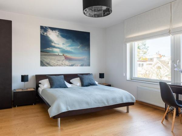 Villa Balladyna : photo 8 de la chambre chambre triple avec salle de bains