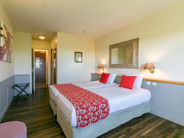 Kyriad Prestige Beaune le Panorama : photo 2 de la chambre chambre lits jumeaux supérieure