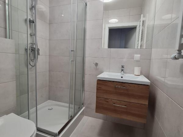 Villa Babette - Ubernachtung, Parkplatz, Kurtaxe, Wifi, Aufraumung - Alles im Preis! : photo 3 de la chambre studio