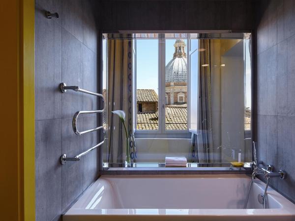 Palazzetto Rosso - Art Hotel : photo 10 de la chambre suite panoramique