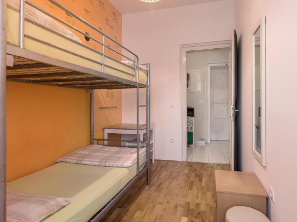 Hostel Split Backpackers : photo 2 de la chambre chambre lits jumeaux
