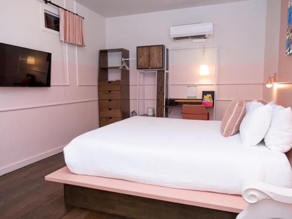 The Russell : photo 2 de la chambre room 1:1 - interior king