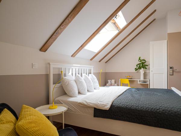 Paon Boutique Apartments : photo 4 de la chambre chambre double