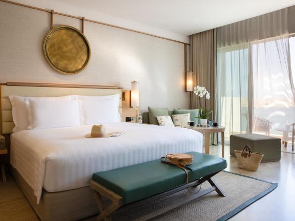 Jumeirah Muscat Bay Oman : photo 2 de la chambre chambre club premium océan avec accès au salon premium