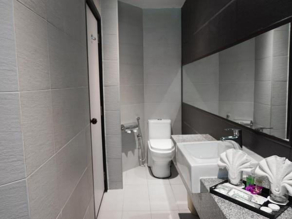 Amansari Residence Resort : photo 4 de la chambre chambre lit king-size deluxe