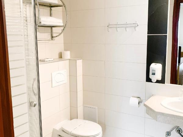 Hotel Korona Wellness, Rendezvény és Borszálloda : photo 4 de la chambre appartement 2 chambres