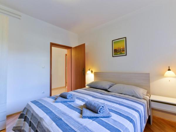 ALEKS house with apartments : photo 1 de la chambre appartement - rez-de-chaussée