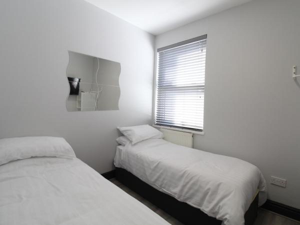 Anfield house : photo 3 de la chambre chambre double standard avec salle de bains commune