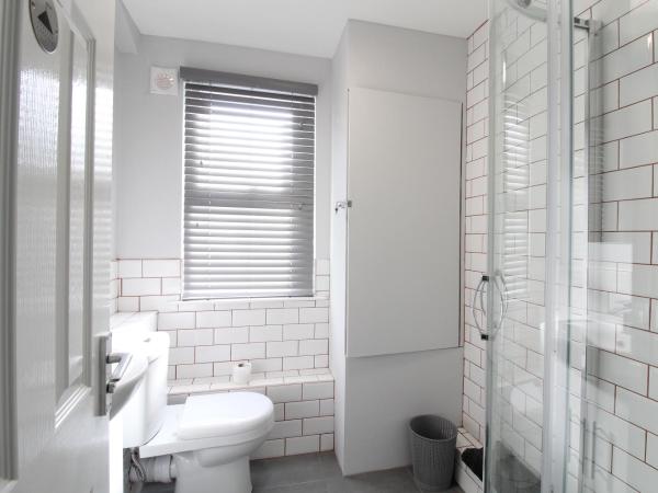 Anfield house : photo 2 de la chambre chambre double standard avec salle de bains commune