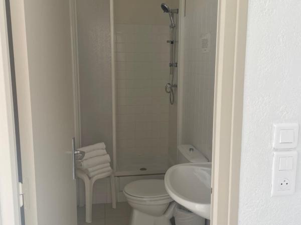 Hotel Thalassa : photo 4 de la chambre chambre lits jumeaux - vue sur jardin