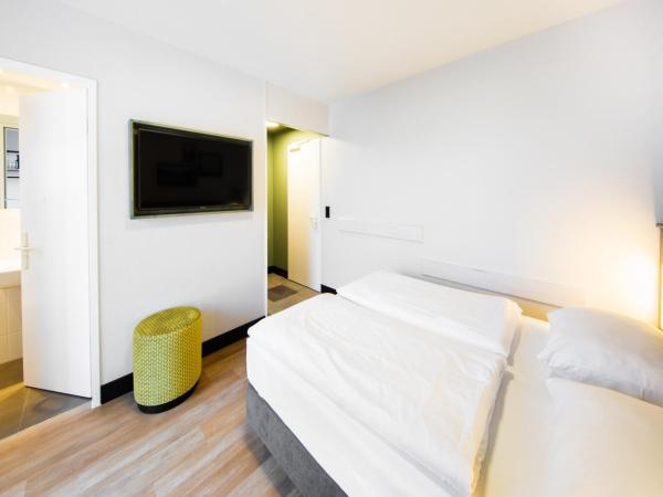 fjord hotel berlin : photo 1 de la chambre hébergement lovely s