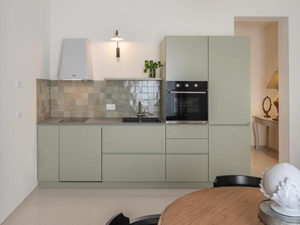 Living u HomeSuites : photo 9 de la chambre suite deluxe