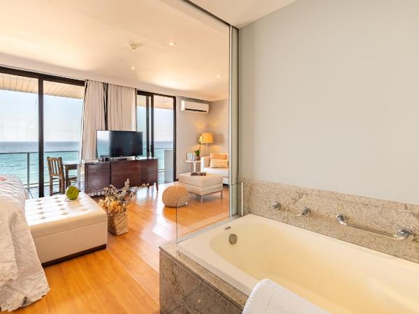 Pestana Rio Atlantica : photo 8 de la chambre suite lit king-size - vue sur mer