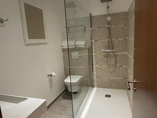 Hôtel de la Restonica : photo 1 de la chambre chambre triple – vue sur montagne