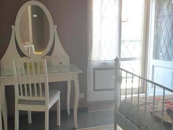 MyDre@mSavona : photo 4 de la chambre chambre double avec balcon